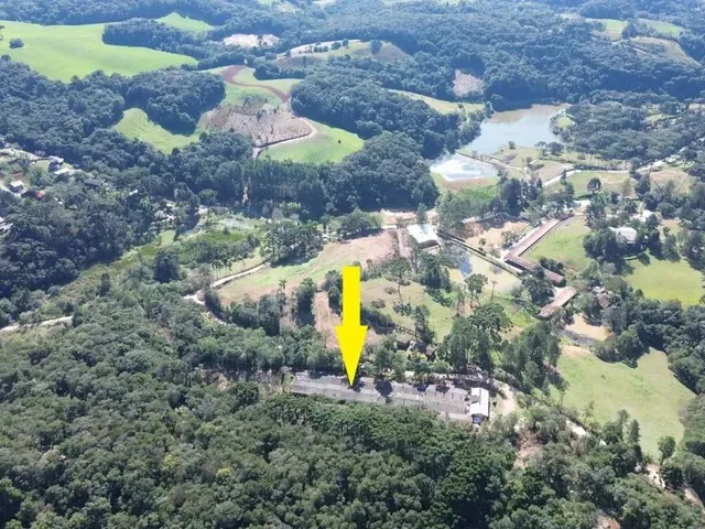 Sítio com 29116m², à venda, no bairro Ferraria em Campo Largo