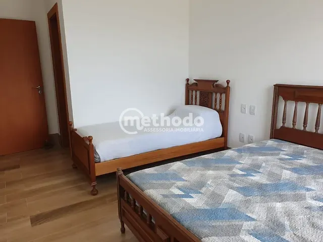 Sítio com 40000m² 5 quartos e 4 banheiros, à venda, no bairro Joaquim Egídio em Campinas