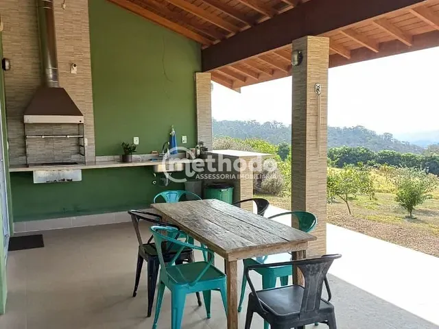 Sítio com 40000m² 5 quartos e 4 banheiros, à venda, no bairro Joaquim Egídio em Campinas