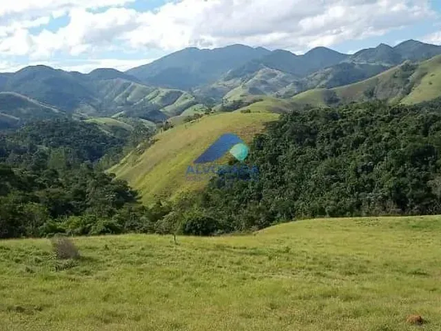 Sítio com 842800m² 2 quartos e 2 banheiros, à venda, no bairro Área Rural de São Francisco Xavier em São José Dos Campos