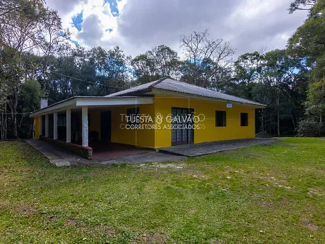 Chácara com 6080m² 3 quartos e 4 banheiros, à venda, no bairro Borda do Campo em São José dos Pinhais