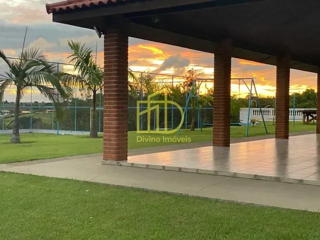 Sítio com 23000m² 6 quartos e 3 banheiros, à venda, no bairro Barreiro em Araçoiaba da Serra