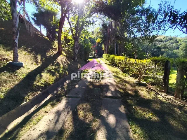 Sítio com 57000m² 2 quartos e 1 banheiro, à venda, no bairro Canaã em Jambeiro