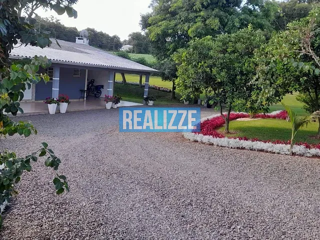Sítio com 500m² 2 quartos e 1 banheiro, à venda, no bairro Interior em Marau