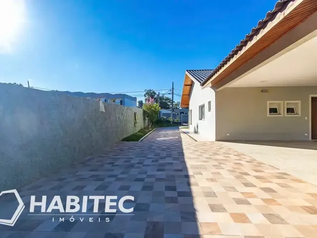 Sítio com 3016m² 3 quartos e 3 banheiros, à venda, no bairro Centro em Quatro Barras