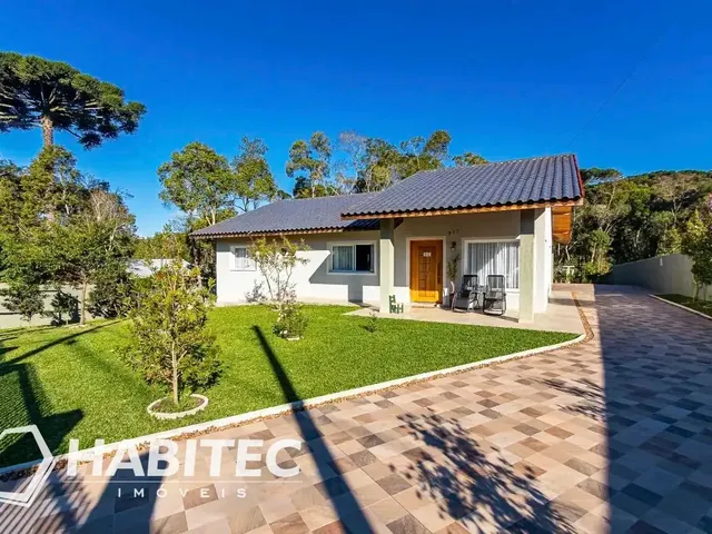 Sítio com 3016m² 3 quartos e 3 banheiros, à venda, no bairro Centro em Quatro Barras
