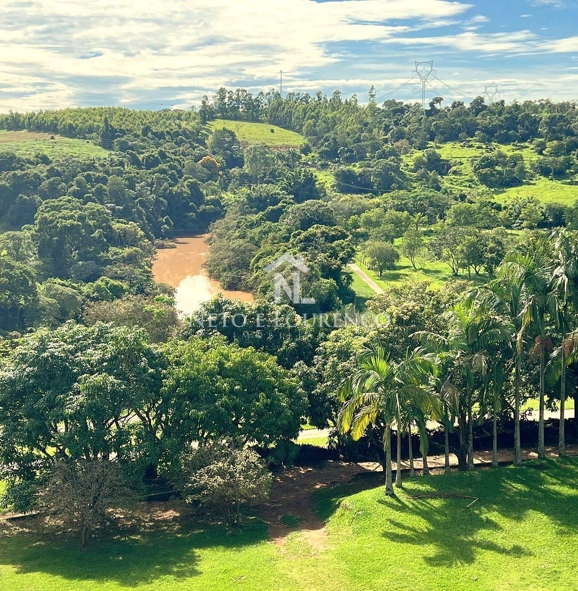 Sítio, 9 quartos, 15 hectares - Foto 2