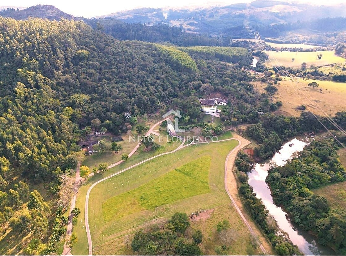 Sítio, 9 quartos, 15 hectares - Foto 1