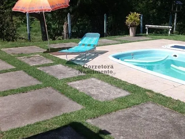 Sítio com 2000m² 3 quartos e 1 banheiro, à venda, no bairro Jardim Prado em Santa Branca