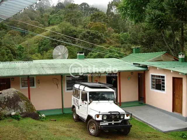 Sítio com 45300m² 11 quartos e 13 banheiros, à venda, no bairro Serra dos Ramos em Marmelópolis