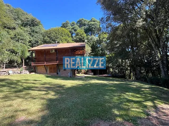 Sítio com 3546m² 2 quartos e 2 banheiros, à venda, no bairro Gramadinho em Marau