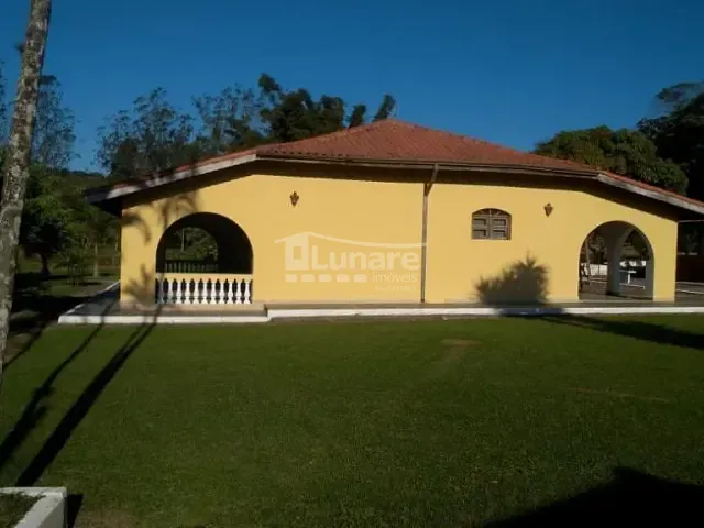 Sítio com 18000m² 4 quartos e 2 banheiros, à venda, no bairro Vila Moraes em Mogi das Cruzes