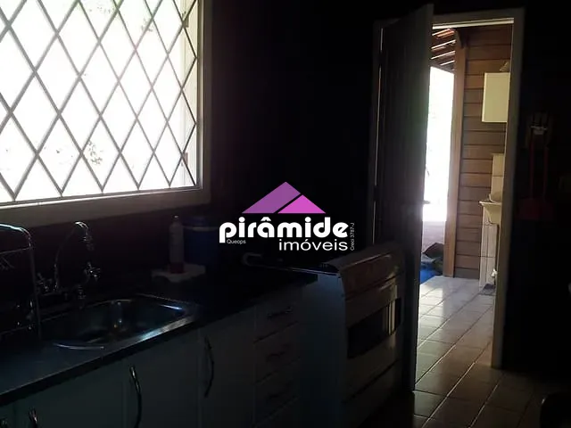Sítio com 353m² 3 quartos e 1 banheiro, à venda, no bairro Santa Clara em Jambeiro