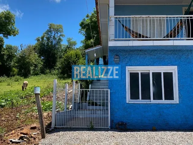Sítio com 1320m² 2 quartos e 1 banheiro, à venda, no bairro Interior em Camargo