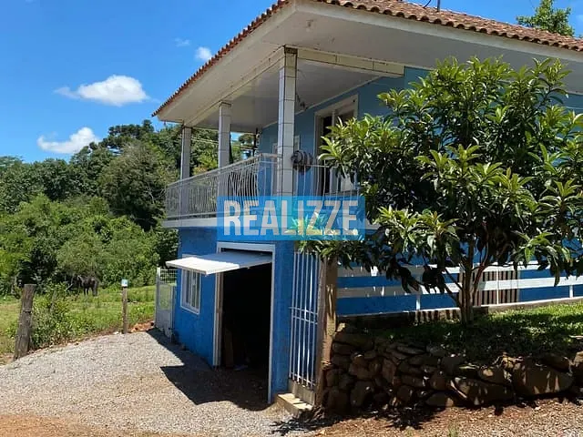 Sítio com 1320m² 2 quartos e 1 banheiro, à venda, no bairro Interior em Camargo
