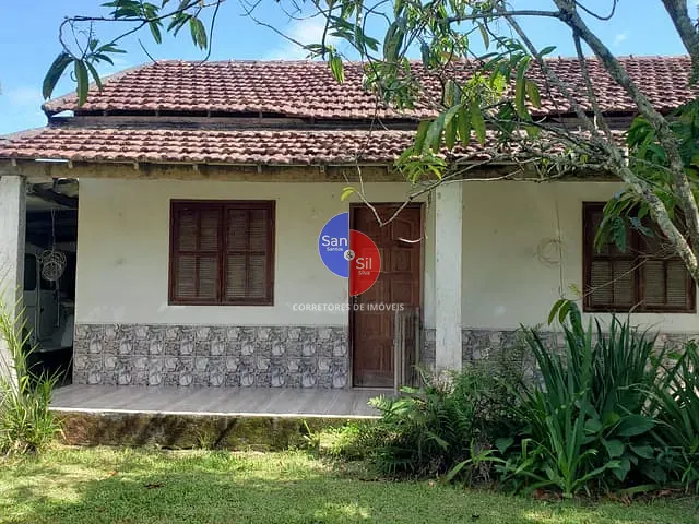 Sítio com 20000m² 10 quartos e 6 banheiros, à venda, no bairro Parada Ideal em Guapimirim