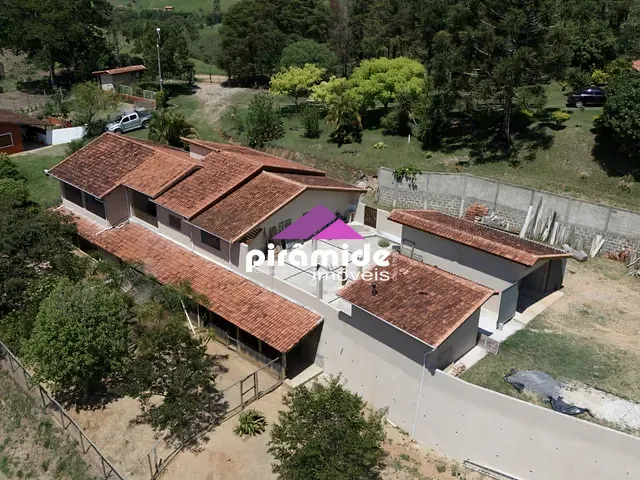 Sítio com 14073200m² 2 quartos e 2 banheiros, à venda, no bairro Bairro do Oriente em Cunha