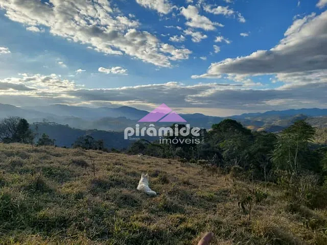 Fazenda com 1710000m² 10 quartos e 10 banheiros, à venda, no bairro Rio Preto em Santo Antônio do Pinhal