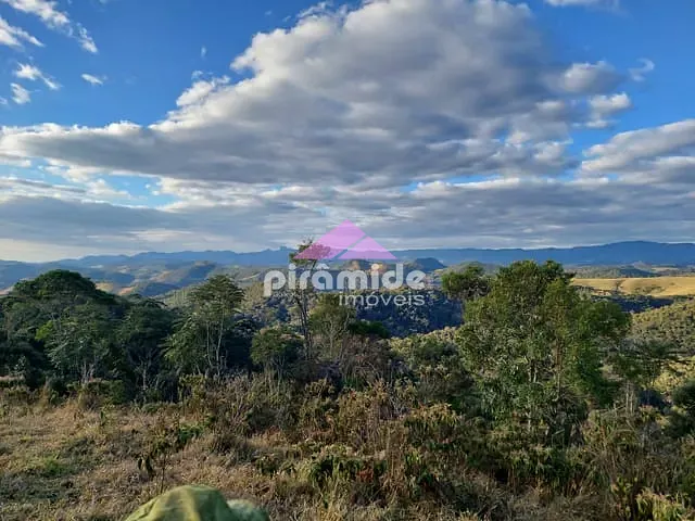 Fazenda com 1710000m² 10 quartos e 10 banheiros, à venda, no bairro Rio Preto em Santo Antônio do Pinhal