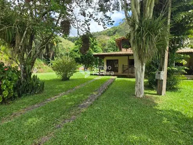 Sítio com 50000m² 4 quartos e 3 banheiros, à venda, no bairro Torreões em Juiz de Fora