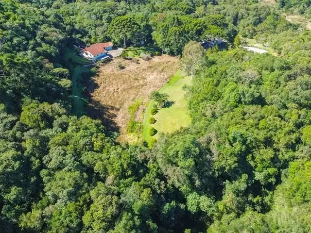 Sítio 4 quartos e 2 banheiros, à venda, no bairro Juruqui em Almirante Tamandaré