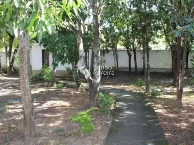Sítio com 77000m² 3 quartos e 1 banheiro, à venda, no bairro Moura Brasil em Três Rios