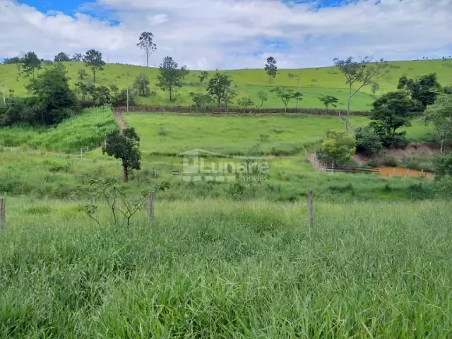 Sítio com 169300m², à venda, no bairro Luiz Carlos em Guararema