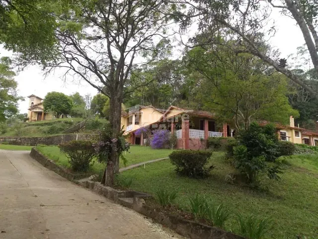 Sítio com 169300m², à venda, no bairro Luiz Carlos em Guararema