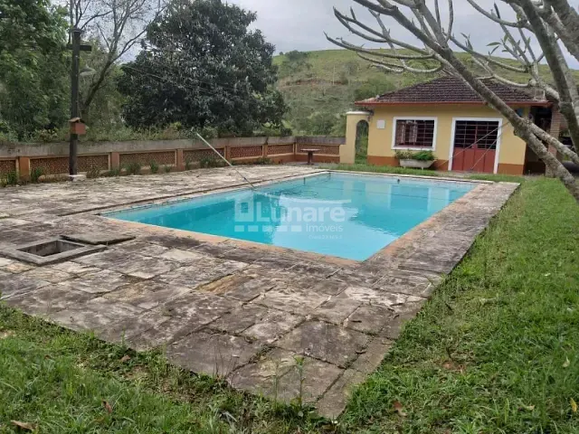 Sítio com 169300m², à venda, no bairro Luiz Carlos em Guararema
