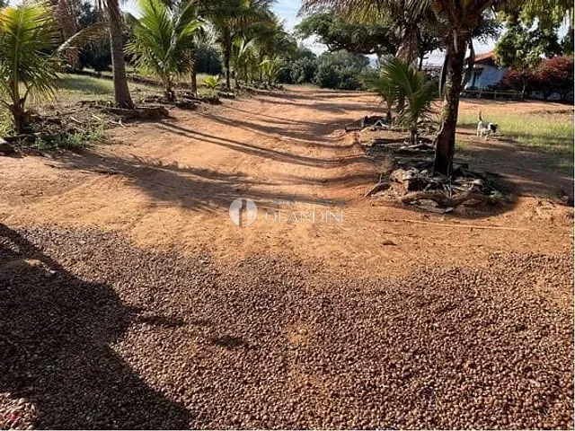 Sítio com 149798m² 3 quartos e 2 banheiros, à venda, no bairro Jardim Pederneiras em Mogi Mirim