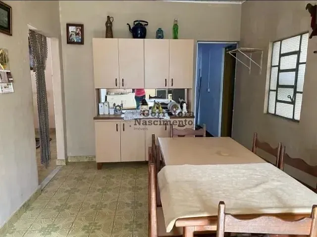 Sítio com 2248m², à venda, no bairro Bandeira Branca em Jacareí