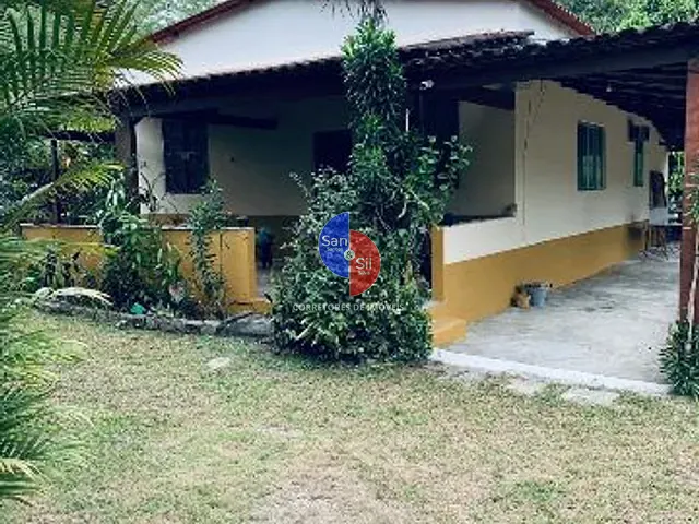 Sítio com 900m² 3 quartos e 1 banheiro, à venda, no bairro Baía Branca  (Praia de Mauá) em Magé