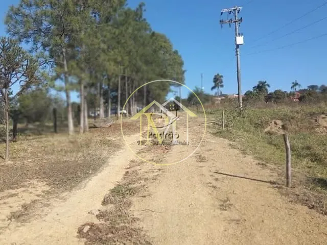 Sítio com 152000m² 2 quartos e 6 banheiros, à venda, no bairro Centro em Porto Feliz