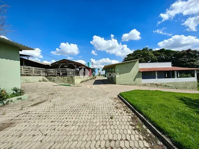 Sítio com 100m² 2 quartos e 1 banheiro, à venda, no bairro Mato Dentro em Artur Nogueira