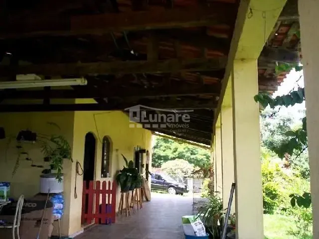 Sítio com 20000m² 5 quartos e 2 banheiros, à venda, no bairro Jardim Aracy em Mogi das Cruzes