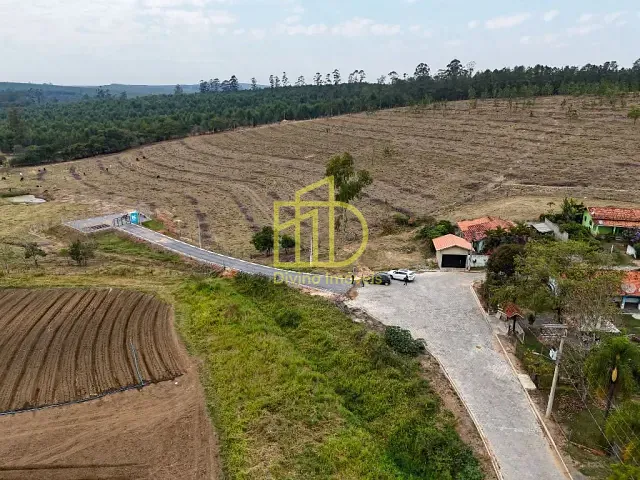 Sítio com 726000m², à venda, no bairro Área Rural em Itapetininga