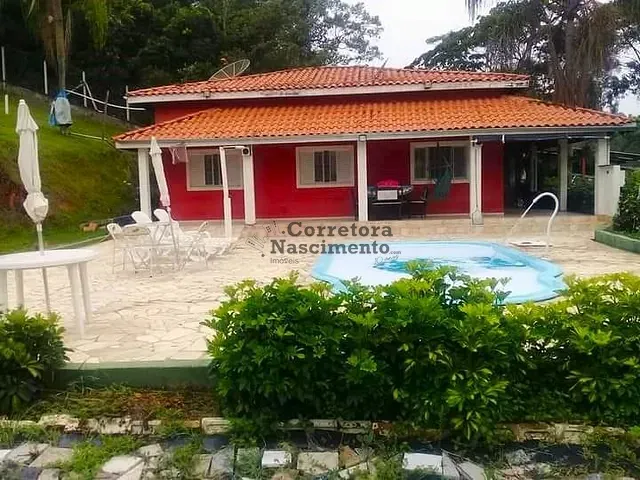 Sítio com 5000m² 3 quartos e 2 banheiros, à venda, no bairro Chácaras Rurais de Guararema em Jacareí