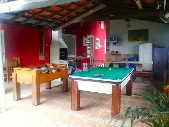 Sítio com 5000m² 3 quartos e 2 banheiros, à venda, no bairro Chácaras Rurais de Guararema em Jacareí