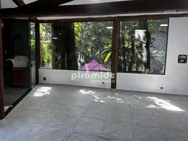 Sítio com 3000m² 3 quartos e 6 banheiros, para alugar, no bairro Cantagalo em Caraguatatuba