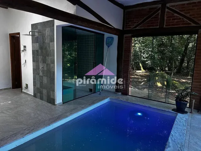 Sítio com 3000m² 3 quartos e 6 banheiros, para alugar, no bairro Cantagalo em Caraguatatuba