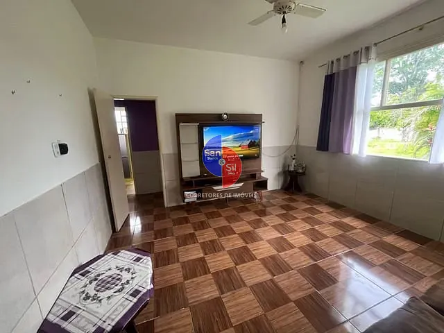 Sítio 2 quartos e 2 banheiros, à venda, no bairro Vale das Pedrinhas em Guapimirim