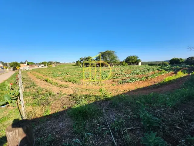 Sítio com 96800m² 3 quartos e 1 banheiro, à venda, no bairro Cercado em Araçoiaba da Serra
