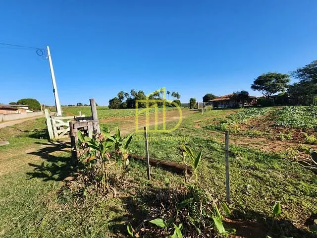 Sítio com 96800m² 3 quartos e 1 banheiro, à venda, no bairro Cercado em Araçoiaba da Serra