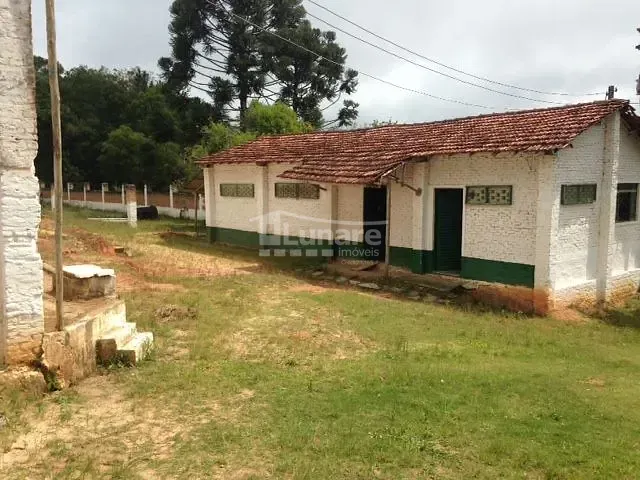 Sítio com 45707m², à venda, no bairro Centro em Biritiba Mirim