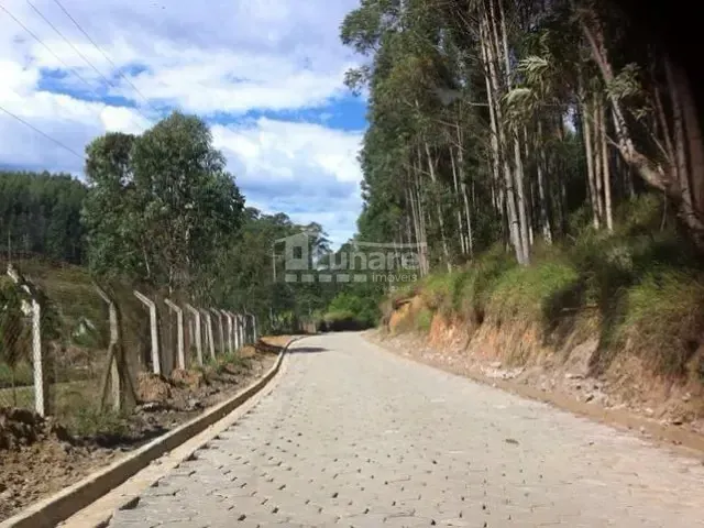 Sítio com 45707m², à venda, no bairro Centro em Biritiba Mirim