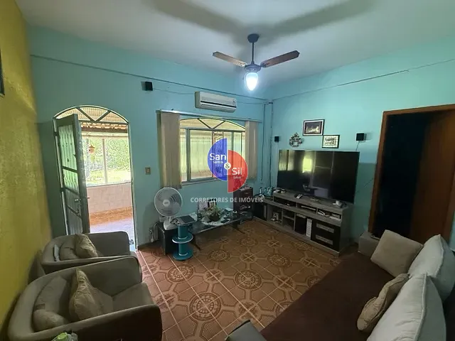 Sítio com 2850m² 4 quartos e 2 banheiros, à venda, no bairro Limoeiro em Guapimirim