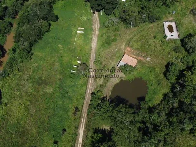 Sítio 4 quartos e 1 banheiro, à venda, no bairro Rio Abaixo em Jacareí