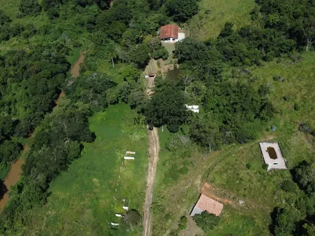 Sítio 4 quartos e 1 banheiro, à venda, no bairro Rio Abaixo em Jacareí