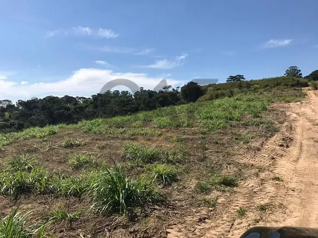 Sítio com 84700m², à venda, no bairro Paiol de Telhas em Mogi Mirim