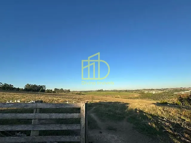 Sítio com 165000m², à venda, no bairro Campo do Meio em Araçoiaba da Serra